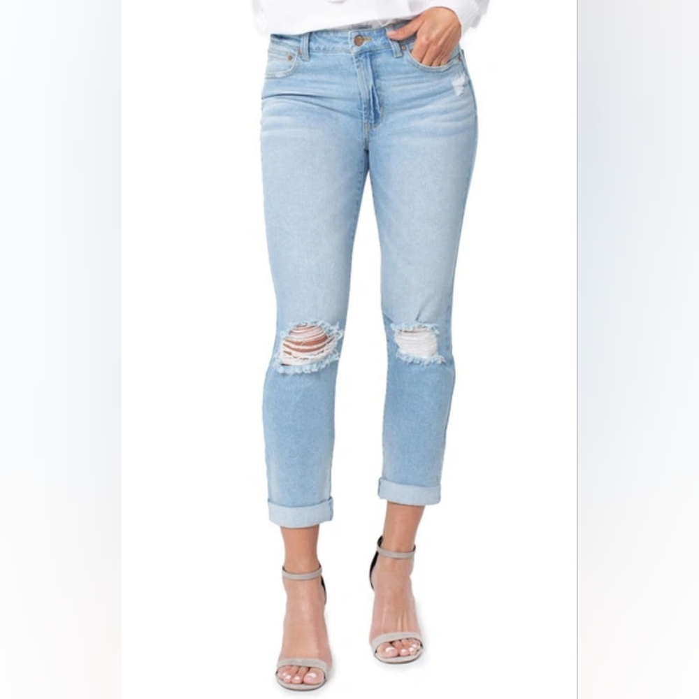 NWT Rachel Roy Kindness Mid Rise Ripped Girlfriend Jeans Light Blue Size 10/30